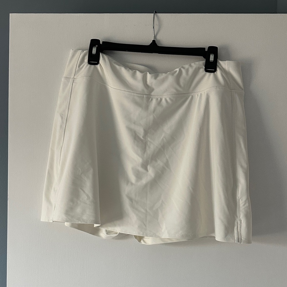 Old Navy Cream Skirt